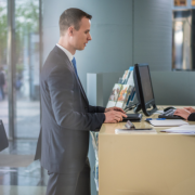 Fernando Bruno Crestani revela como as cidades inteligentes estão transformando o mercado imobiliário e impulsionando a valorização de imóveis.