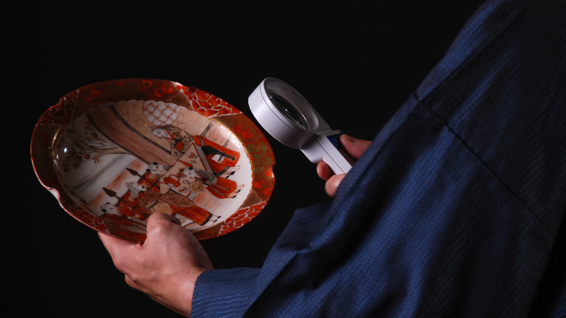 Descubra com Cristiane Ruon dos Santos como objetos antigos guardam memórias e valores inestimáveis.