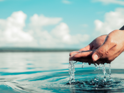 Felipe Schroeder dos Anjos destaca como o saneamento básico é peça-chave para o crescimento urbano sustentável e a saúde pública.