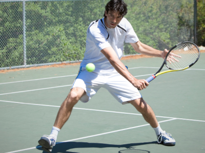 Teciomar Abila analisa os fatores que fazem Djokovic permanecer como referência no tênis mundial.