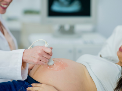 Dra. Thaline Neves Coutinho explica como a ultrassonografia contrastada está transformando o diagnóstico médico com precisão e segurança.