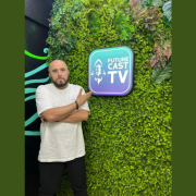 Future Cast TV mostra como o design sonoro transforma podcasts em experiências únicas e memoráveis.