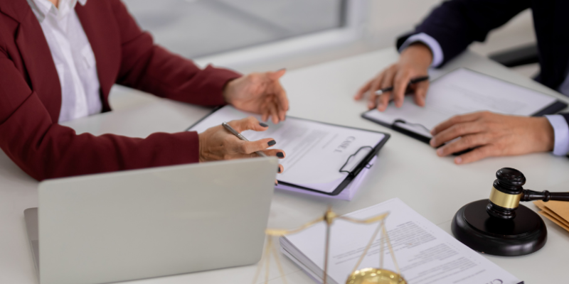 Entenda a importância da proteção jurídica em tempos de incerteza e como ela garante segurança e voz aos aposentados — uma missão central do Sindnapi - Sindicato Nacional dos Aposentados, Pensionistas e Idosos.