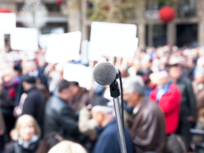 Filiação partidária no Paraná encolhe na última década e revela pragmatismo político crescente