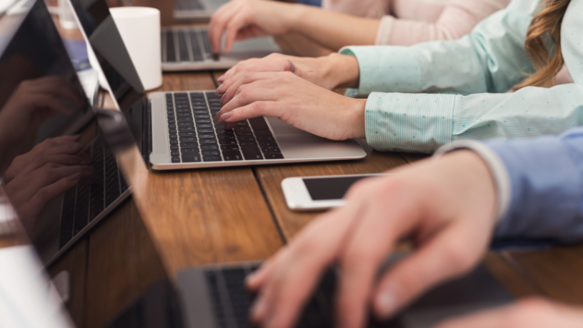 Empresa de tecnologia amplia operações no Paraná e projeta geração de 16 mil empregos